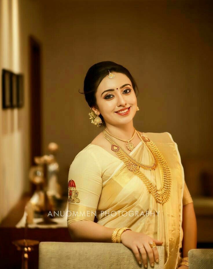 LOTUS BEAUTY PARLOUR OTTAPALAM